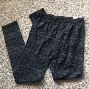 NWOT Junior Ankle Leggings